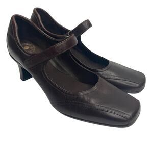 Nurture Brown Leather Mary Jane Shoes Size 9.5M